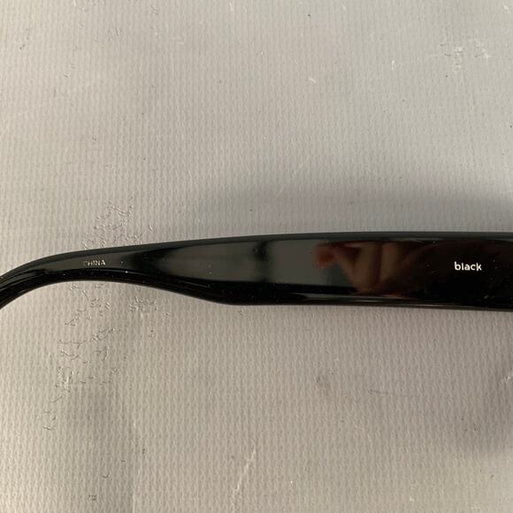 RAEN Durante Black Acetate Round Cat Eye Polarized Sunglasses - Picture 5 of 8